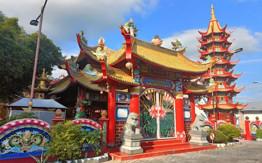 WIHARA AVALOKITESVARA / KUAN IM KIONG PAMEKASAN – MADURA